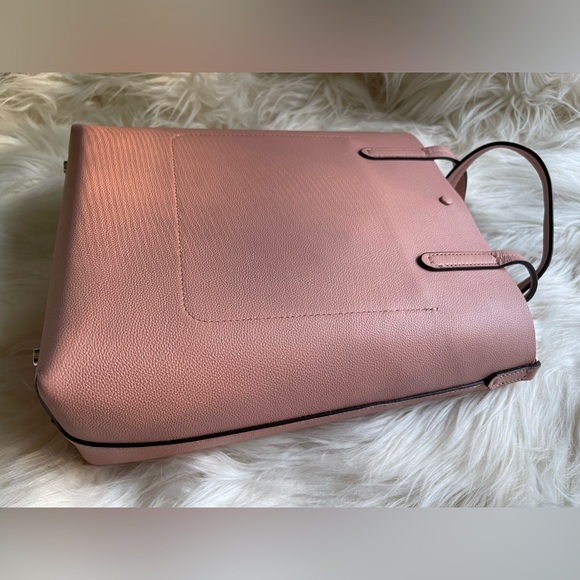 Kate Spade New York Suzy Medium North South Crossbody Tote in Cosmetic Pink - Picture 5 of 16